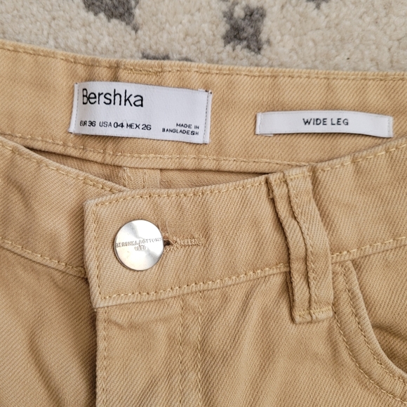 Bershka Wide Leg Jeans Size 4 - Picture 2 of 3